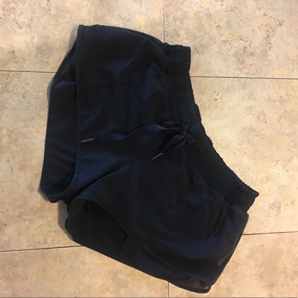 Lululemon Hotty Hot I shorts